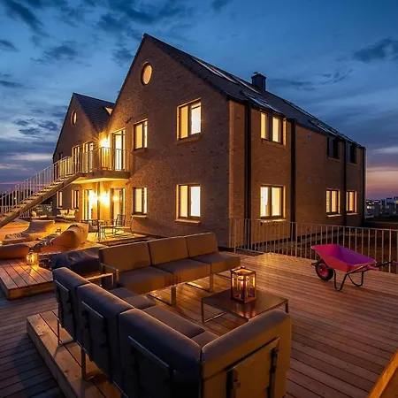 Rooftop Garden Sieben